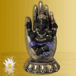 Ganesha in Hand 20 cm