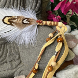 Schwungfeder von einem grossen Greifvogel